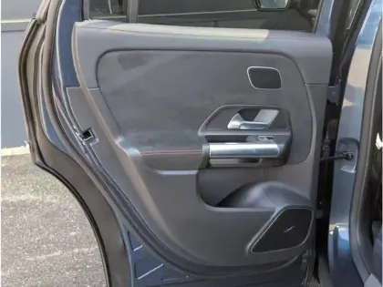 Photo 17 Mercedes GLA Gén. II (H247) Ph1 AMG Line 5