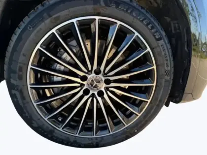 Photo 8 Mercedes Classe GLC 300 e  Hybrid EQ 4MATIC AMG Li