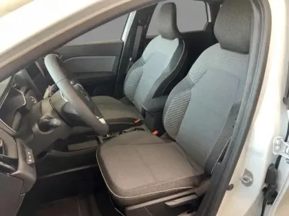 Photo 15 Mitsubishi Grandis 1.8 MPI HEV 158 Intense