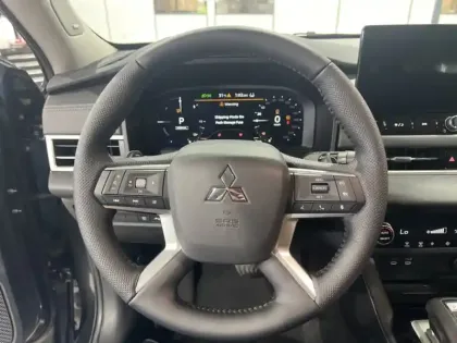 Photo 11 Mitsubishi Outlander 2.4 PHEV INVITE+ AUTO 4WD