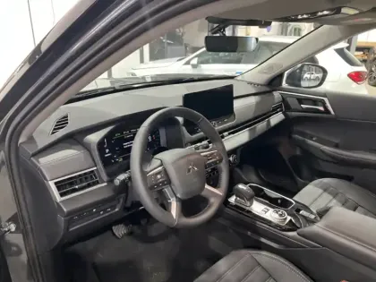 Photo 16 Mitsubishi Outlander 2.4 PHEV INVITE+ AUTO 4WD