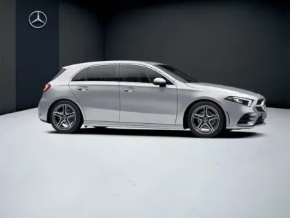 Photo 15 Mercedes Classe A 200 AMG Line
