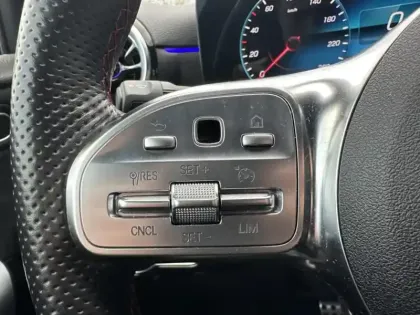 Photo 38 Mercedes Classe A Gén. IV (W177) Ph1 AMG Line 5