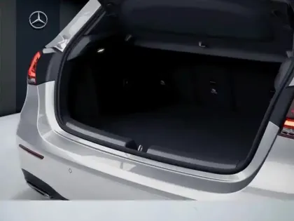 Photo 8 Mercedes Classe A 200 AMG Line