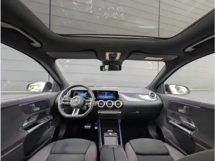 Photo 9 Mercedes GLA 250 e