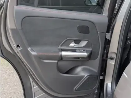 Photo 16 Mercedes GLA 250 e