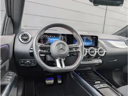 Photo 10 Mercedes GLA 250 e