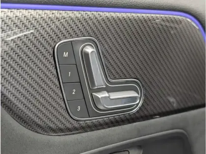 Photo 13 Mercedes GLA 250 e