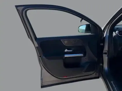 Photo 17 Mercedes GLA 200 AMG Line