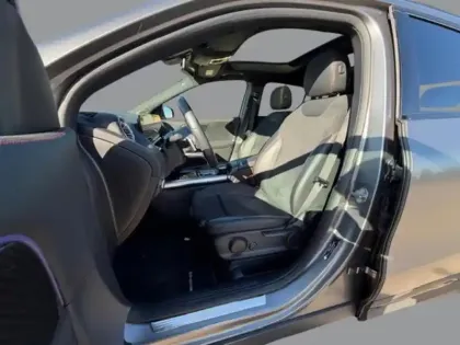 Photo 19 Mercedes GLA 200 AMG Line