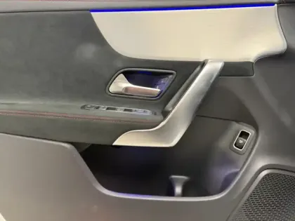 Photo 13 Mercedes CLA Gén. II (C118) Ph1 AMG Line 4