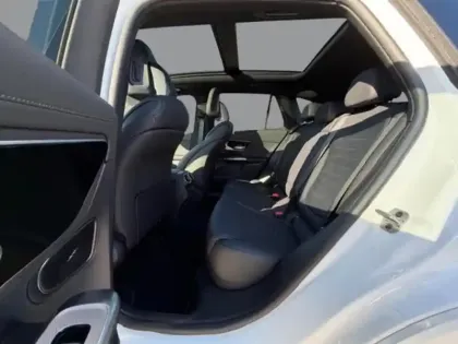 Photo 19 Mercedes Classe GLC GLC 300 de 4MATIC EQ AMG Line