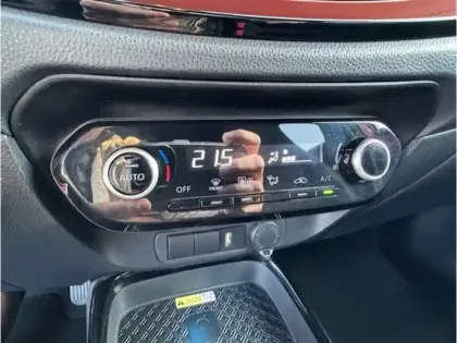 Photo 17 Toyota Aygo Gén. I Ph1 Collection 5