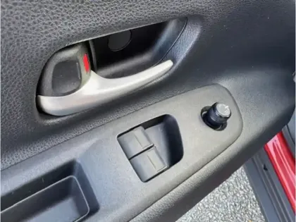 Photo 18 Toyota Aygo Gén. I Ph1 Collection 5