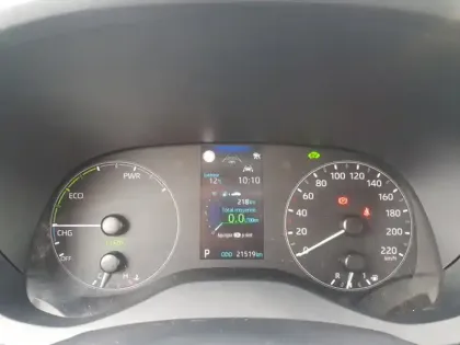 Photo 11 Toyota Yaris Hybride 116h Dynamic