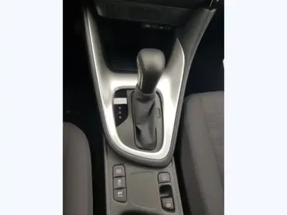 Photo 18 Toyota Yaris Hybride 116h Dynamic