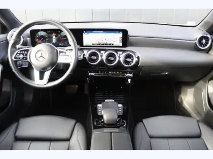 Photo 8 Mercedes Classe A 180 d Progressive Line