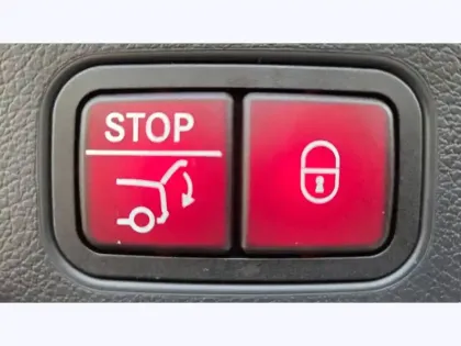 Photo 23 Mercedes Classe GLC 220 d 4MATIC AMG Line