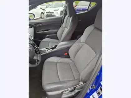 Photo 11 Toyota C-HR 2.0 Hybride 184 Edition ch