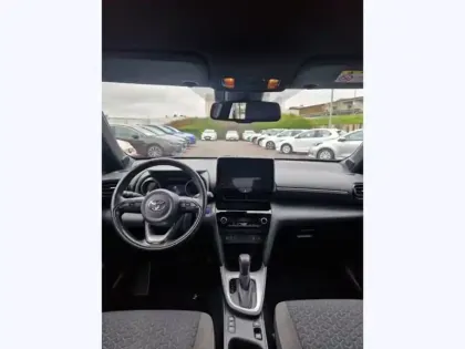 Photo 11 Toyota Yaris Hybride 1.5 HYBRID 116H DESIGN