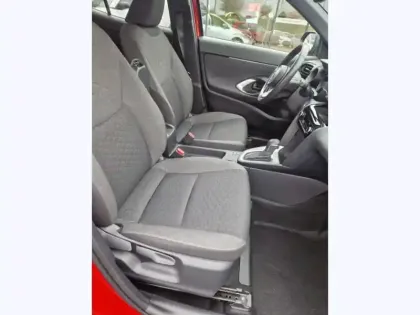 Photo 7 Toyota Yaris Hybride 1.5 HYBRID 116H DESIGN