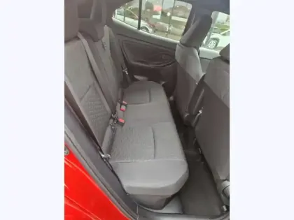 Photo 8 Toyota Yaris Hybride 1.5 HYBRID 116H DESIGN