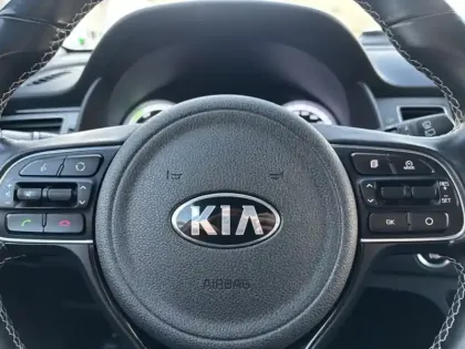 Photo 17 Kia Niro Gén. I Ph1 Active Business 5