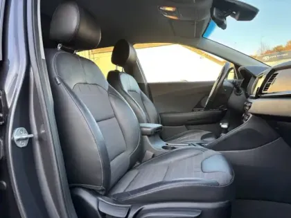 Photo 11 Kia Niro Gén. I Ph1 Active Business 5