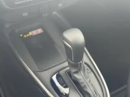 Photo 11 Toyota Aygo Gén. I Ph2 GR Sport 5