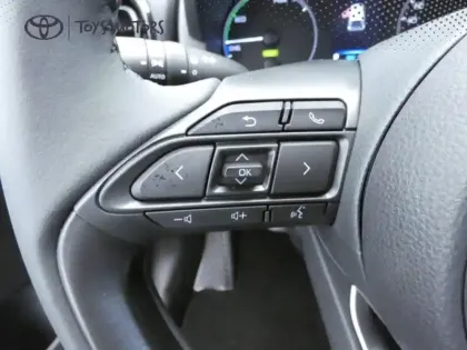 Photo 19 Toyota Yaris Hybride 116h Dynamic