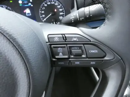 Photo 20 Toyota Yaris Hybride 116h Dynamic