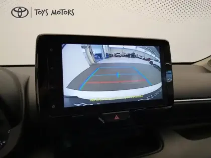 Photo 17 Toyota Yaris Hybride 116h Dynamic