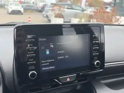 Photo 11 Toyota Yaris Hybride 116h Dynamic