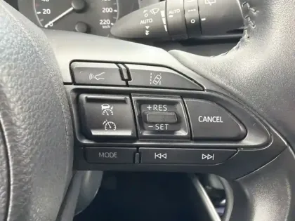 Photo 14 Toyota Yaris Hybride 116h Dynamic