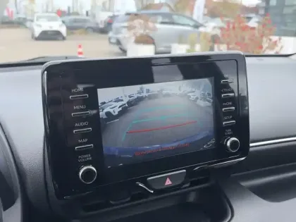 Photo 12 Toyota Yaris Hybride 116h Dynamic