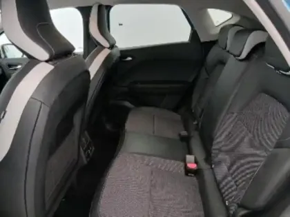 Photo 14 Renault Captur E-Tech Plug-in 160 Intens