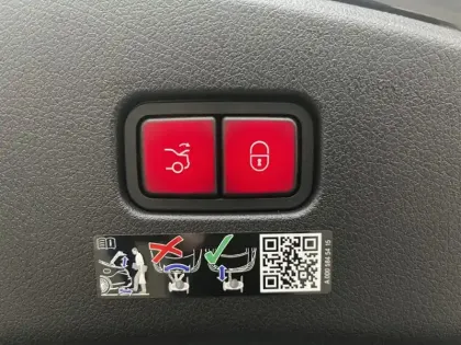 Photo 55 Mercedes CLE Gén. I (C236) Ph1 AMG Line 2