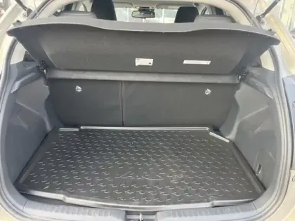 Photo 9 Toyota Yaris Hybride 116h Design