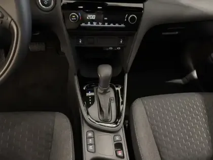 Photo 17 Toyota Yaris Hybride 1.5 HYBRID 130H DESIGN AUTO 2WD