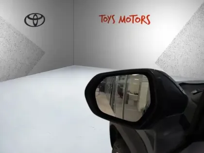 Photo 14 Toyota Yaris Hybride 1.5 HYBRID 130H DESIGN AUTO 2WD