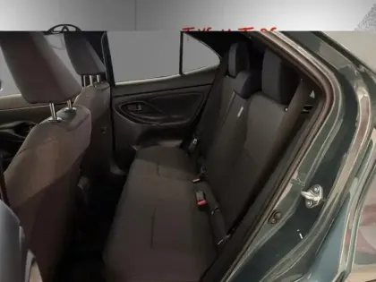 Photo 11 Toyota Yaris Hybride 1.5 HYBRID 130H DESIGN AUTO 2WD