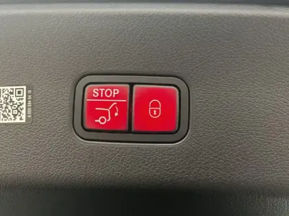 Photo 15 Mercedes Classe GLC Gén. II (C254) Ph1 AMG Line 5