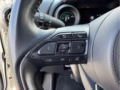 Photo 18 Toyota Yaris Gén. I Ph1 Design 5