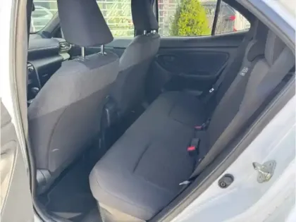 Photo 11 Toyota Yaris Gén. I Ph1 Design 5