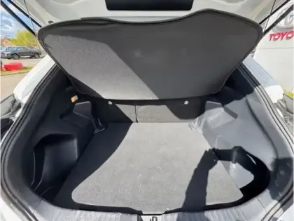 Photo 9 Toyota Yaris Gén. I Ph1 Design 5