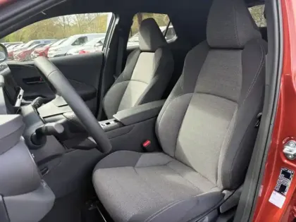 Photo 11 Toyota C-HR Gén. II Ph1 Graphic 5