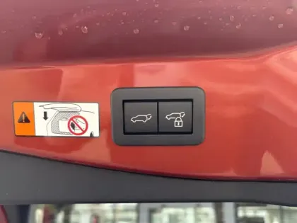 Photo 20 Toyota C-HR Gén. II Ph1 Graphic 5