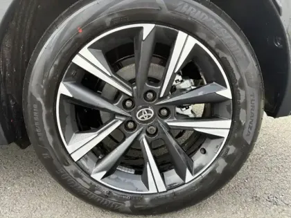 Photo 8 Toyota C-HR Gén. II Ph1 Graphic 5