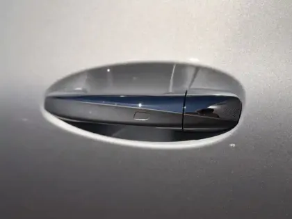 Photo 23 Mercedes GLA Gén. II (H247) Ph2 Edition 140 5