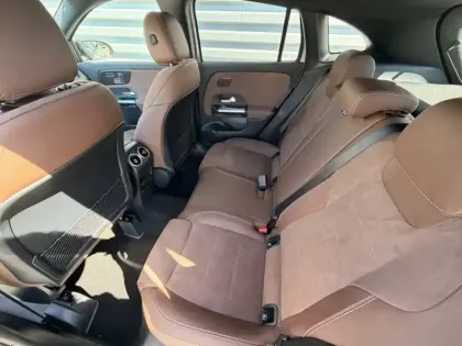 Photo 9 Mercedes GLA Gén. II (H247) Ph2 Edition 140 5